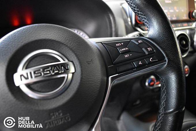 NISSAN Juke 1.0 DIG-T 114 CV N-Connecta